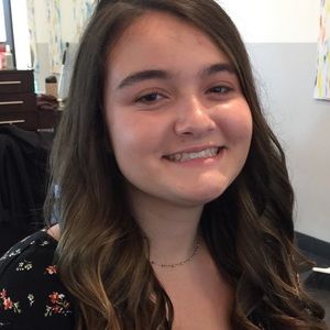 Meet your Posher, Brooke